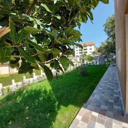 Il Gelso קטנזארו